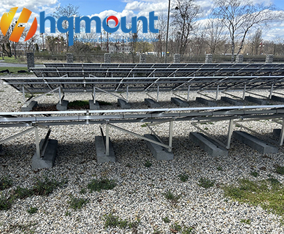 Projet de montage au sol en triangle solaire de 500 kW
        