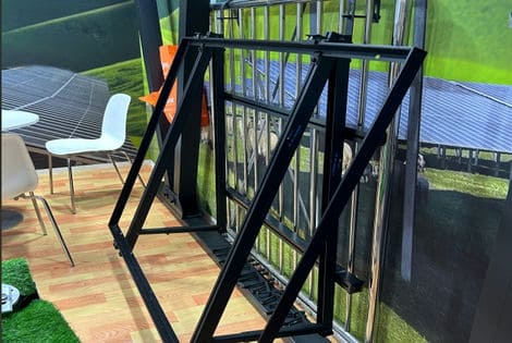 Alerte de sécurité : Défauts critiques dans les supports de balcon solaires et notre solution
